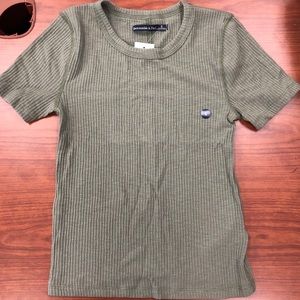 NWT Green Abercrombie & Fitch top ribbed texture